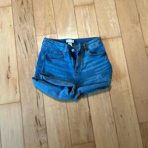 H&M shorts